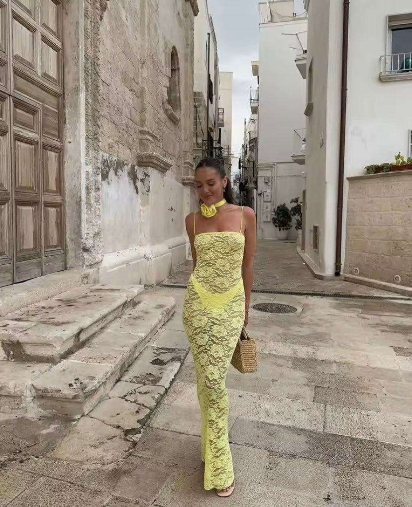 Limon Lace Maxi Dress
